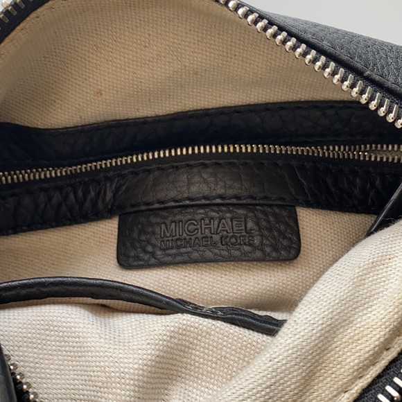 Michael Kors Handbag - Picture 3 of 7